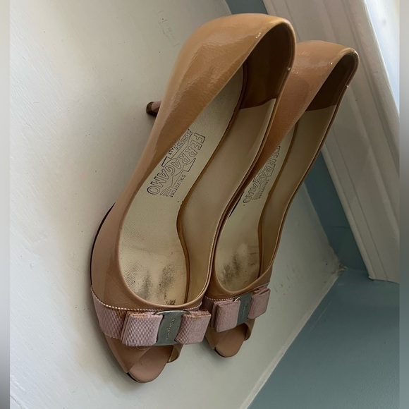 Ferragamo pumps, size 10. Blush color. Worn but plenty of life left! - Picture 2 of 4